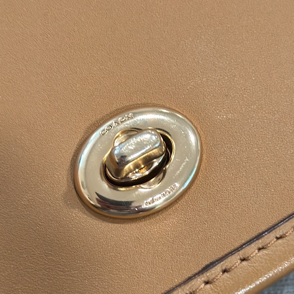 Coach Penny Leather Crossbody Bag EUC - Picture 16 of 17